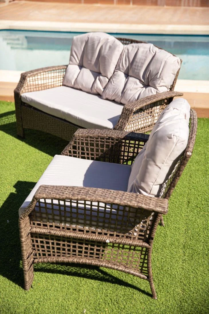 Sofa + 2 Sillas + Mesa. Muebles de Jardin y Terraza de Ratan PE - Image 5