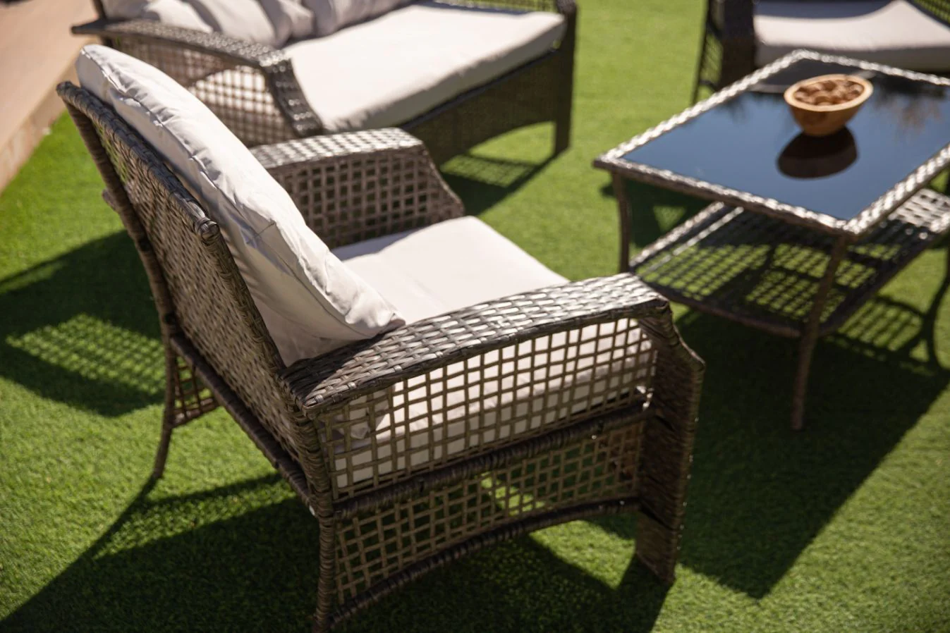 Sofa + 2 Sillas + Mesa. Muebles de Jardin y Terraza de Ratan PE - Image 8