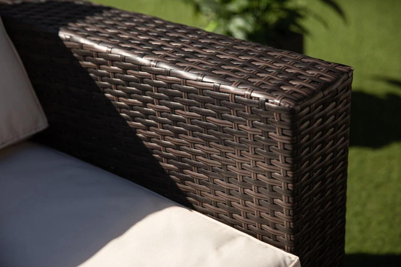 Sofa Chaise Longue + Sillon + Mesa de Ratan PE. Muebles de Jardin y Terraza - Image 3