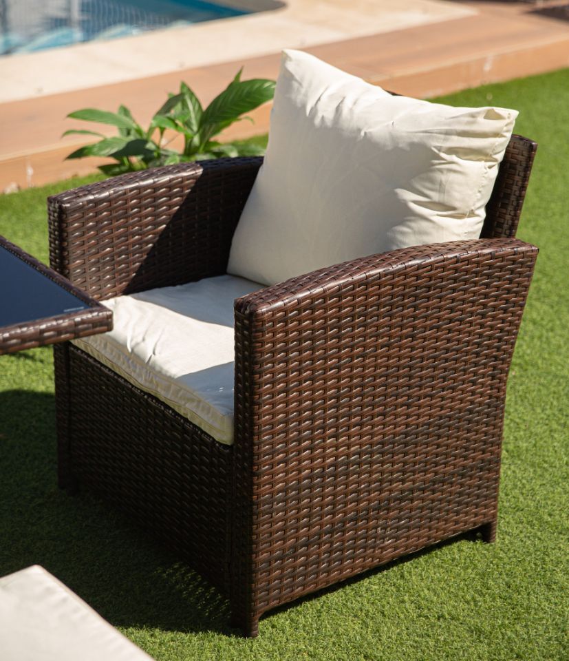 Sofa + Mesa + 2 Sillones+ 2 pufs de Ratan PE. Muebles de Jardin y Terraza - Image 7